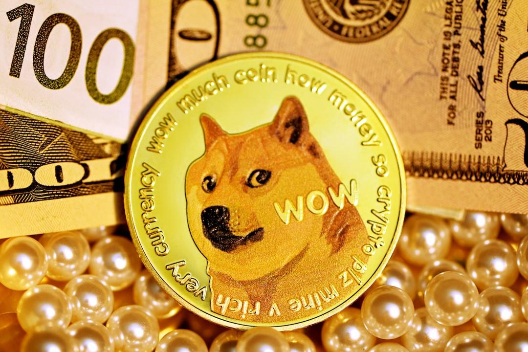 XRP大幅上涨，股指期货上扬，尽管特朗普关税引发不安和就业数据意外。